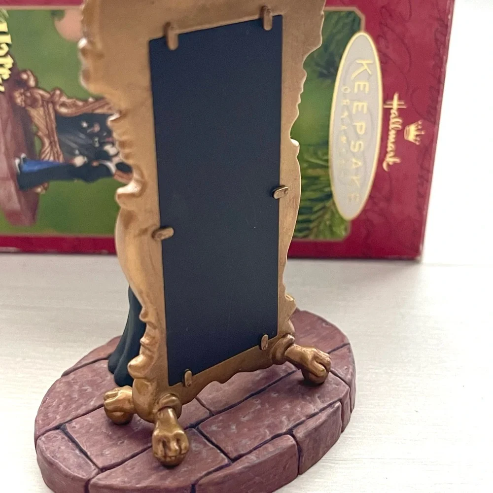 N/A hallmark keepsake